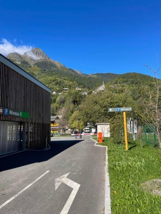 Allemond - Restful 2 Bed Apartment For Ski, Cycle & Family Buitenkant foto