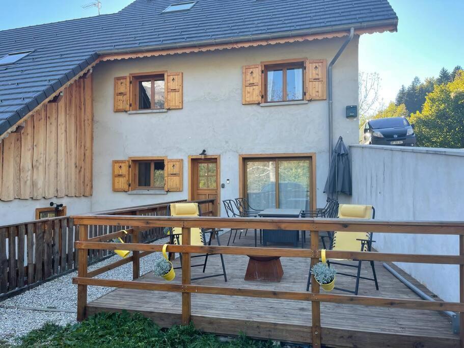 Allemond - Restful 2 Bed Apartment For Ski, Cycle & Family Buitenkant foto